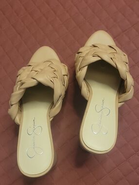 NEW Jessica Simpson Tan Supira Platform Mule Heel Sandal